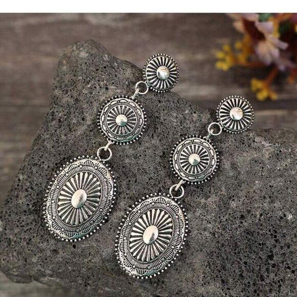 Vintage Bohemian Tripple Western Geometric Patchwork Alloy Earrings - Picture 5 of 8